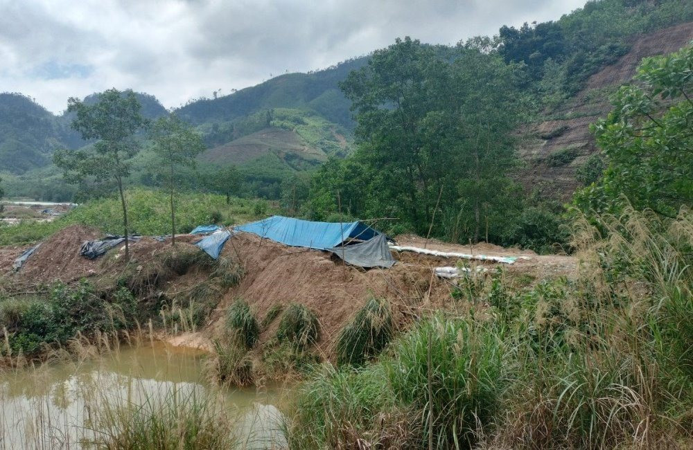 Quảng Nam: Dẹp nạn khai thác trái phép ở mỏ vàng lớn nhất cả nước