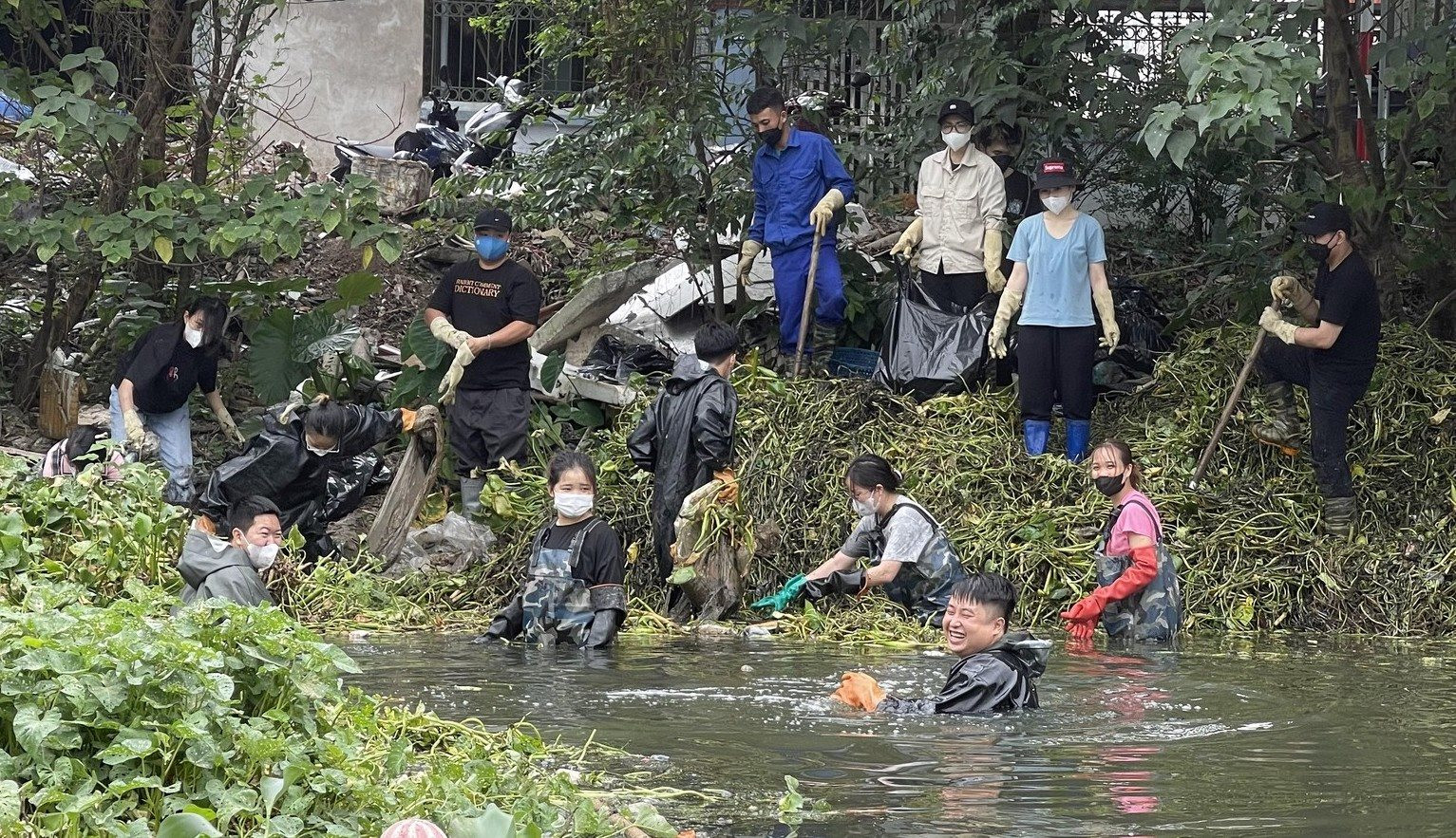 Lan tỏa tình yêu với môi trường Hà Nội