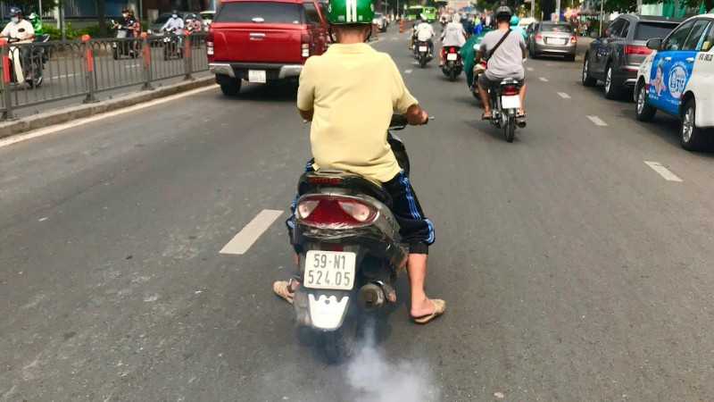 Báo động ô nhiễm không khí tại các đô thị lớn